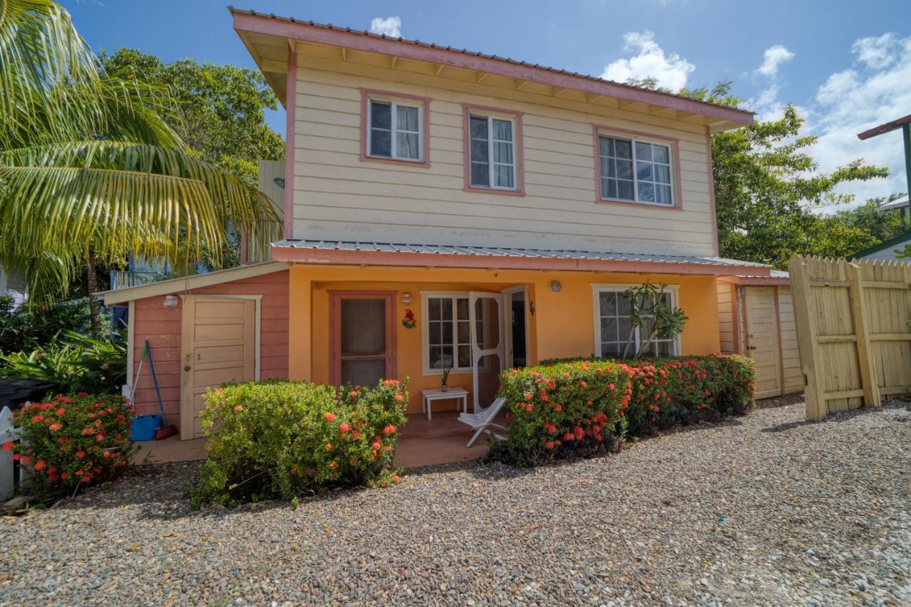 Placencia Villas Exterior photo